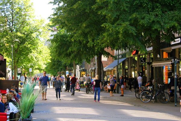 Im Herzen Trondheim liegt die geschäftige Nordregata.